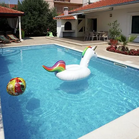 Sweet Leisure Villa Kaštela